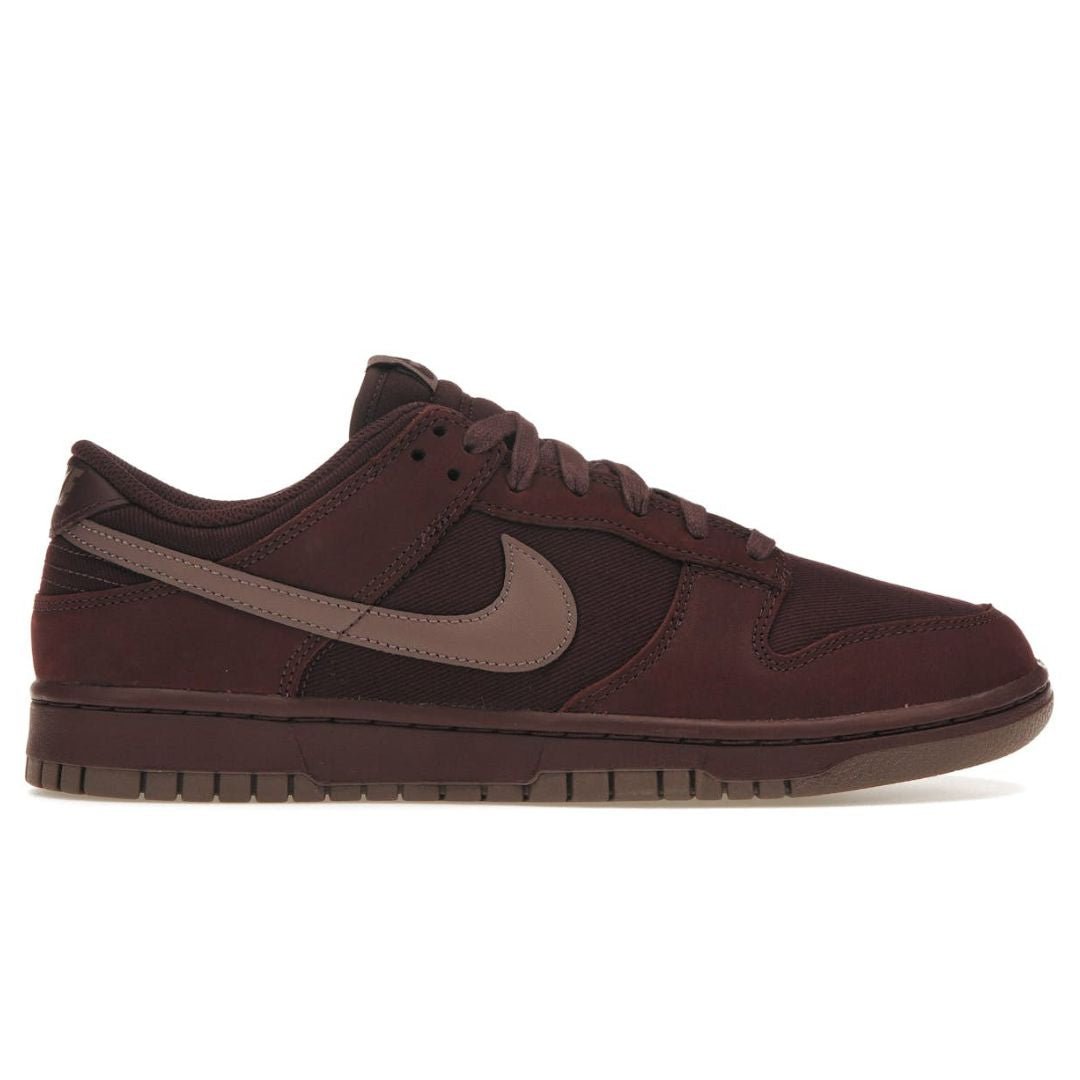 Dunk Low Retro Premium Burgundy Crush